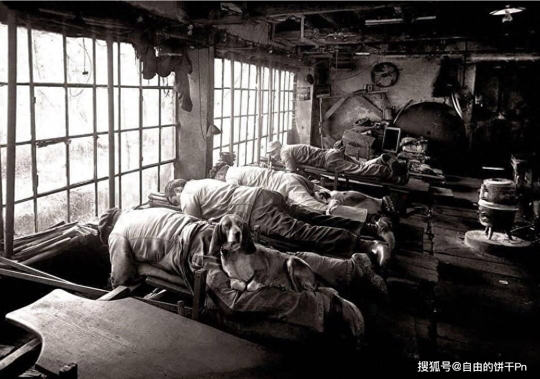 到刺激的历史老照片开元棋牌八张让人感(图2)