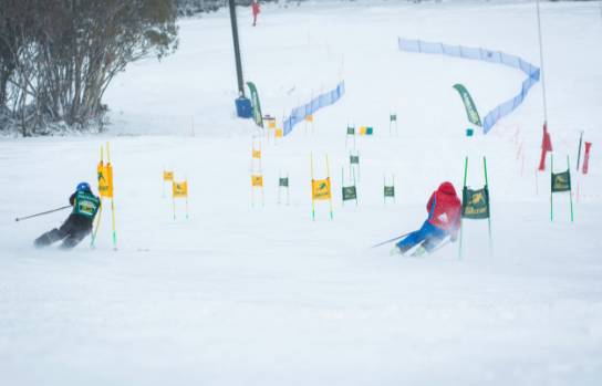你想都没想过的夏天!开元棋牌滑雪看极光(图4) 你想都没想过的夏天!开元棋牌滑雪看极光(图4)